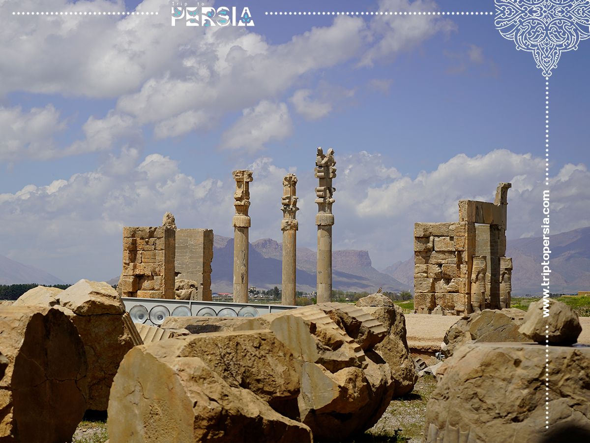 Persaepolis, The Throne Hall